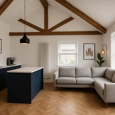 The Bridge - Penthouse * York