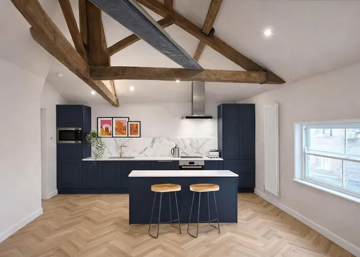 The Bridge - Penthouse Apartament *